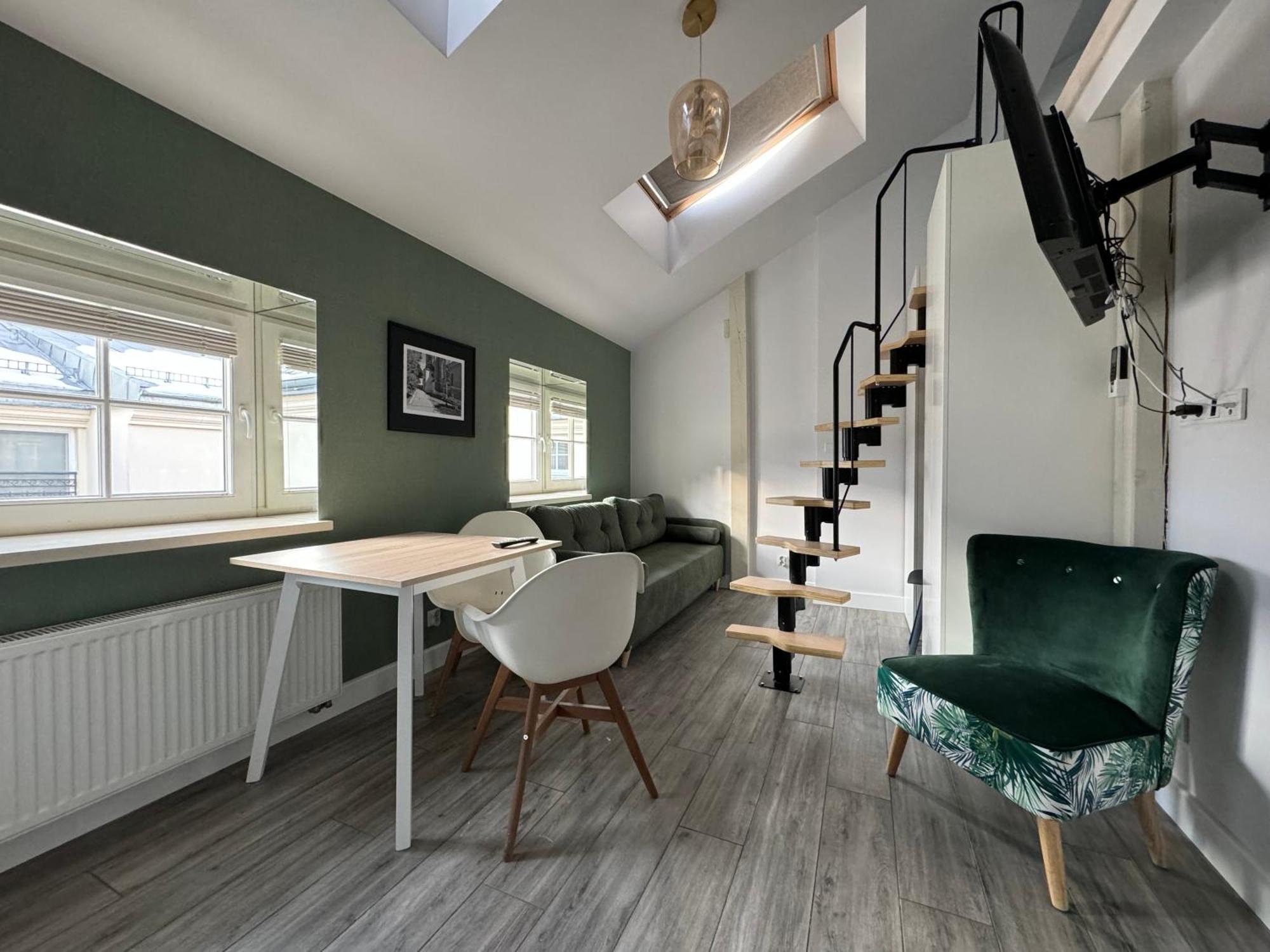 Forest Nook Main Square Loft Krakow Luaran gambar